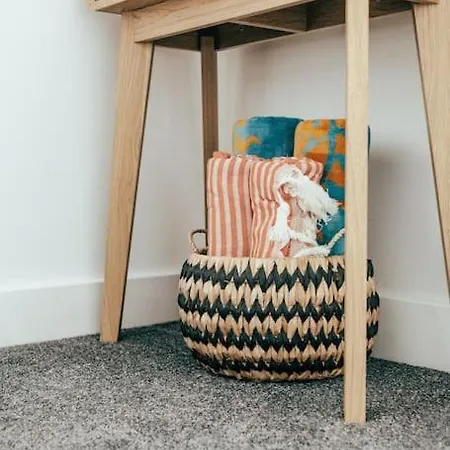 The Hideout - Newquay - Fully Stocked Eco Escape Ferienhaus New Quay