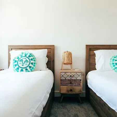 The Hideout - Newquay - Fully Stocked Eco Escape Ferienhaus New Quay