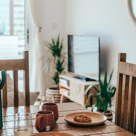 Ferienhaus The Hideout - Newquay - Fully Stocked Eco Escape