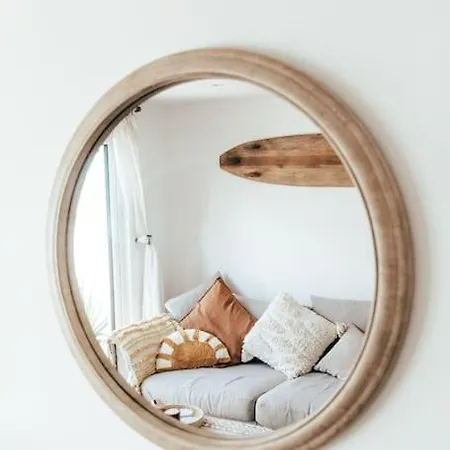 The Hideout - Newquay - Fully Stocked Eco Escape * New Quay