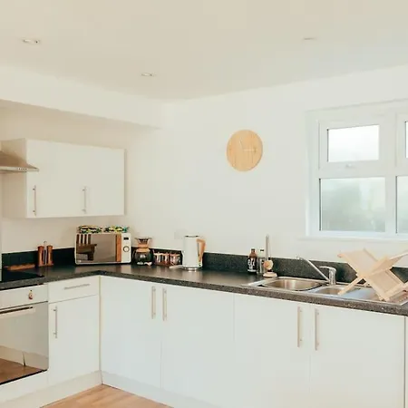 The Hideout - Newquay - Fully Stocked Eco Escape Ferienhaus New Quay